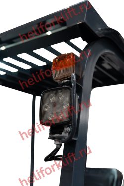 Бензиновый погрузчик 2,5 т HELI CPQD25 H3